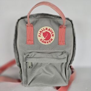 Fjällräven Kånken Mini Backpack in Gray with Pink Accents